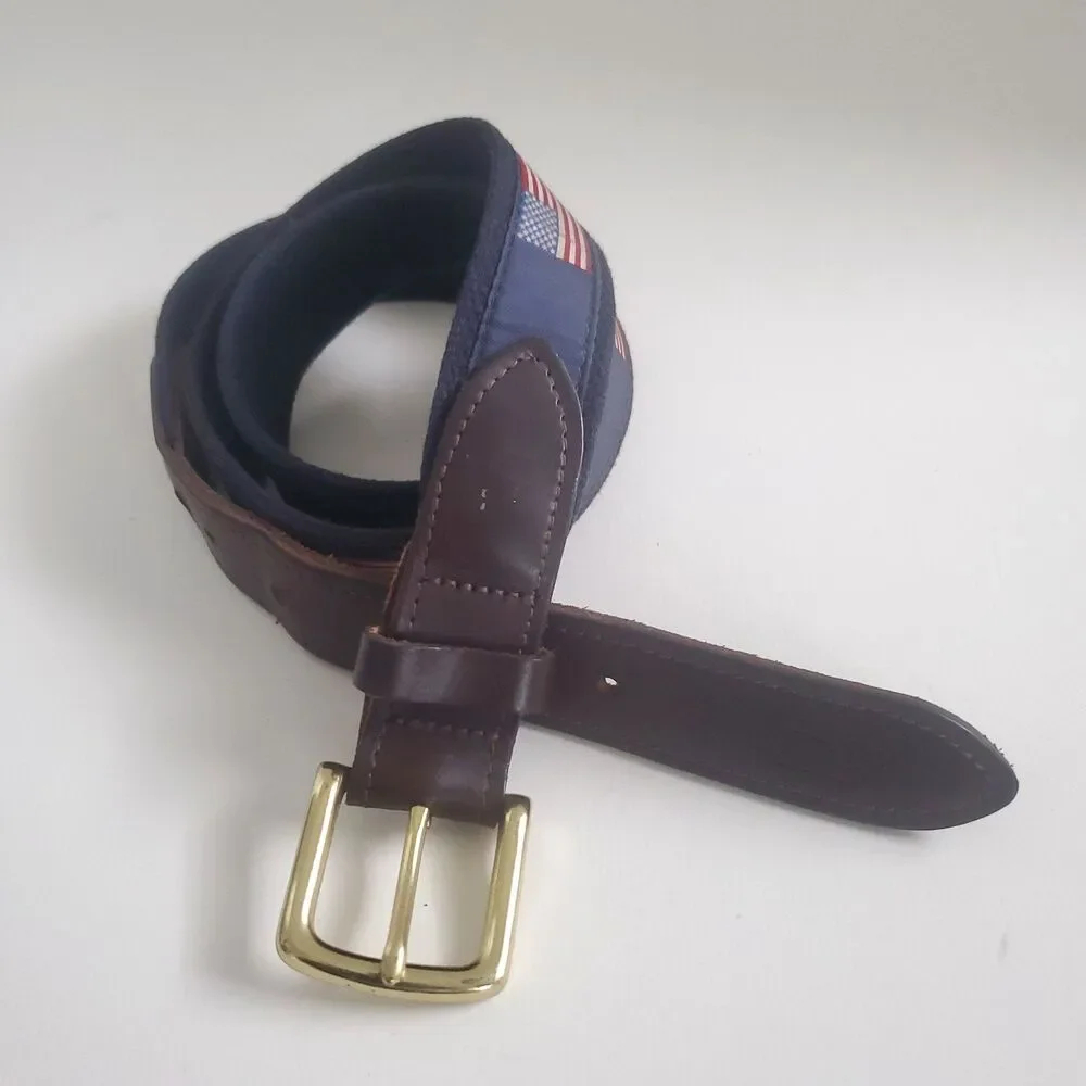 Vineyard Vines Men's Belt Size 42 Navy American Flag Canvas Leather Brass Buckle